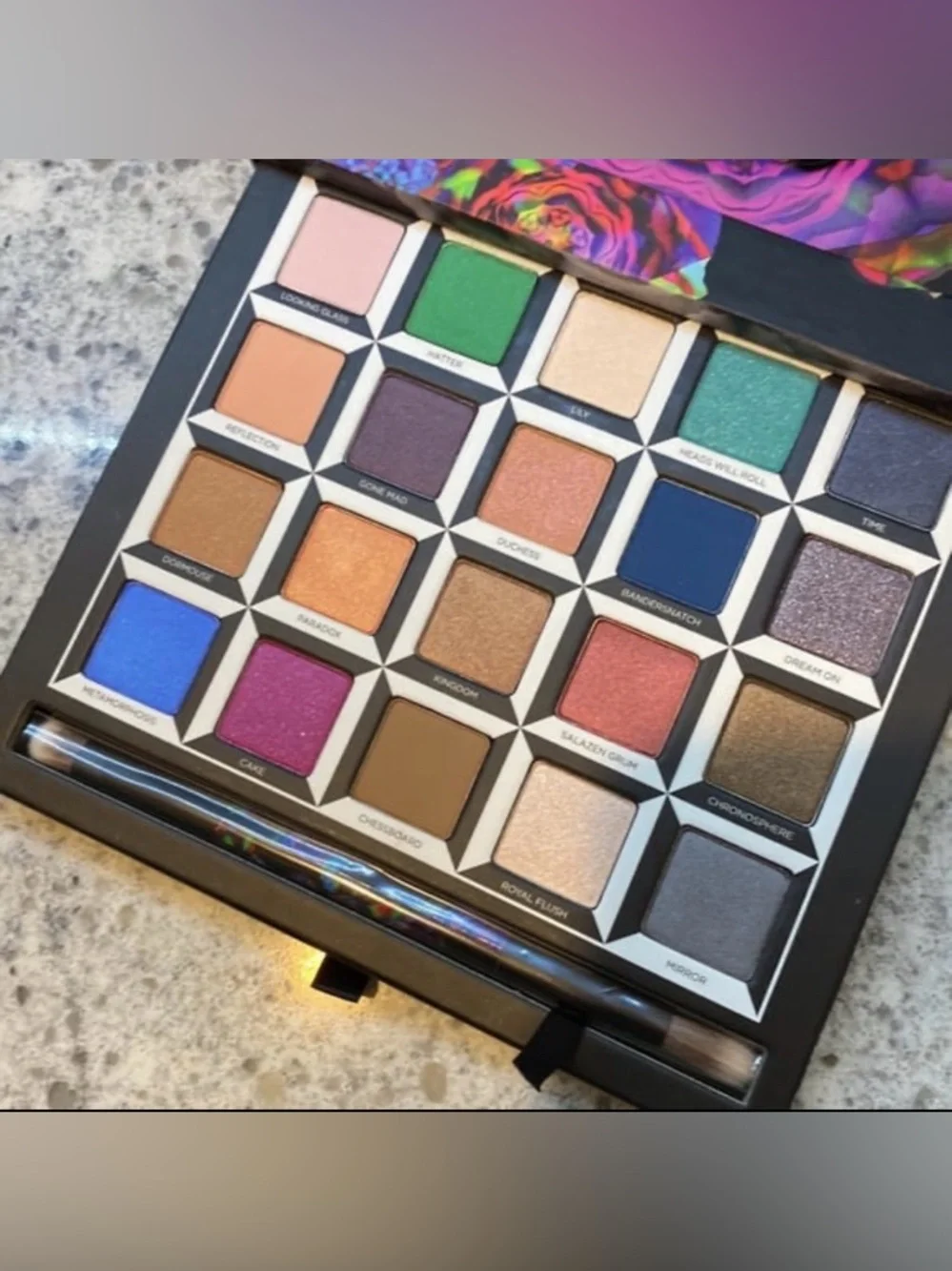Urban Decay Alice Through The Looking Glass Disney Limited Edition Palette - NEW